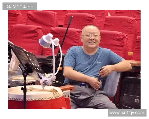 祝铭震的奋斗历程与音乐梦想:从校园到舞台的成长之路